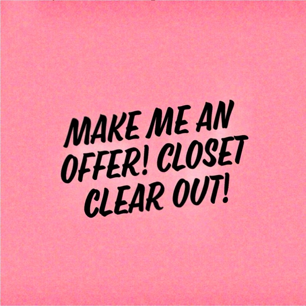 MUST CLEAN OUT CLOSETS FOR MORE LISTINGS!! Make me offers… shipping discounts!